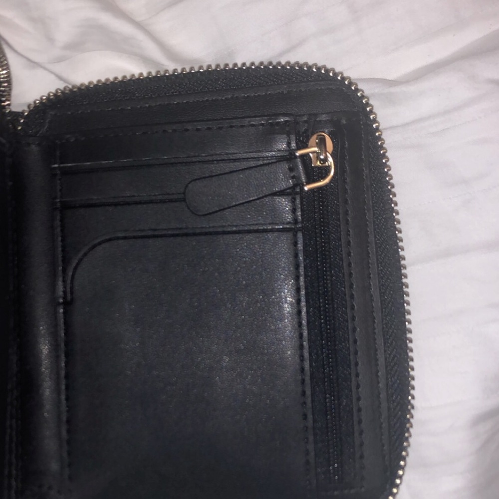 katespade wallet - Picture 3 of 4